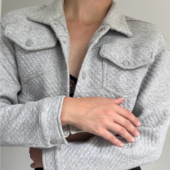 Long sleeve Crop Shirt Jacket - Picture 1 of 10